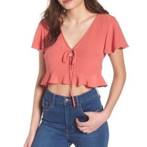 NWT Leith ruffle tie front crop top large